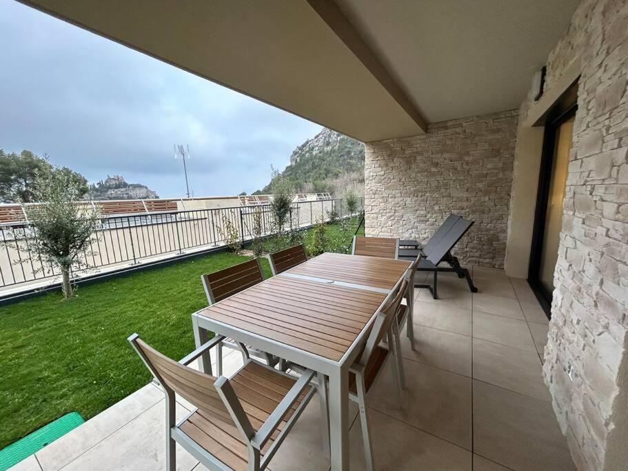 Prestige View 103 *